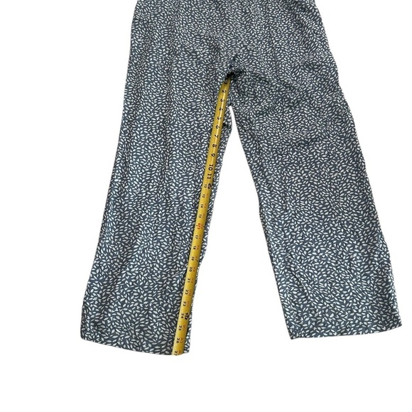 Sincerely Jules Blue White Leaf Print Off Shoulder Jumpsuit Size XL - Picture 7 of 17